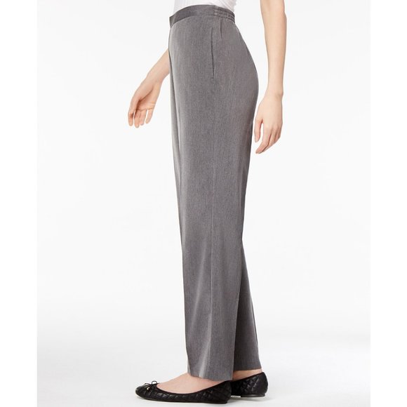 NWT Alfred Dunner Gray Pull On Straight Leg Pants - Picture 2 of 3